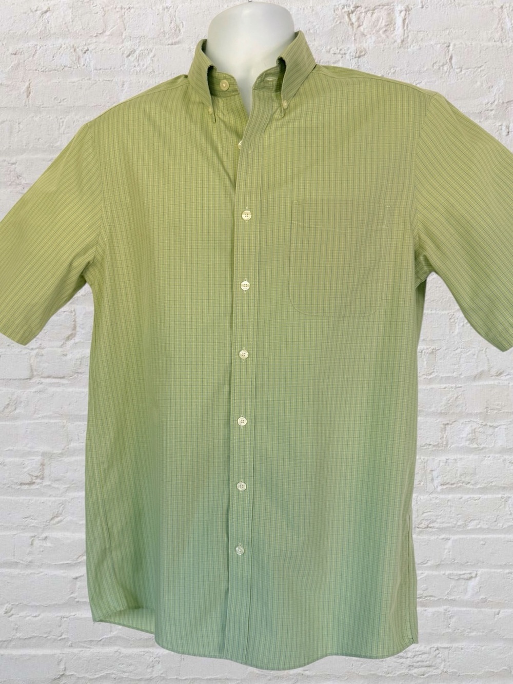 Eddie Bauer Medium Tall Green Check Wrinkle Resistant Button Up Shirt MT